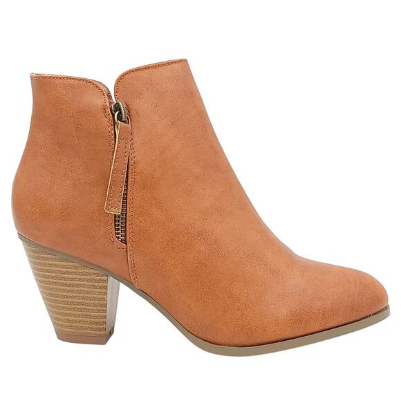 River Berry Women Paula-01 Cuban Heel Ankle Booties Size US 7.5 Saddle Brown - Picture 2 of 5